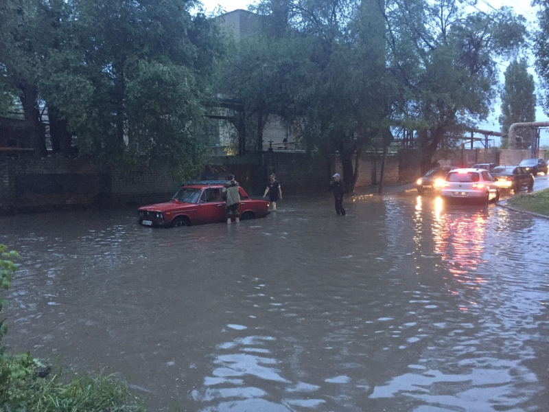 Синоптик о потопах в Саратове: Такого дождя не было около 20 лет