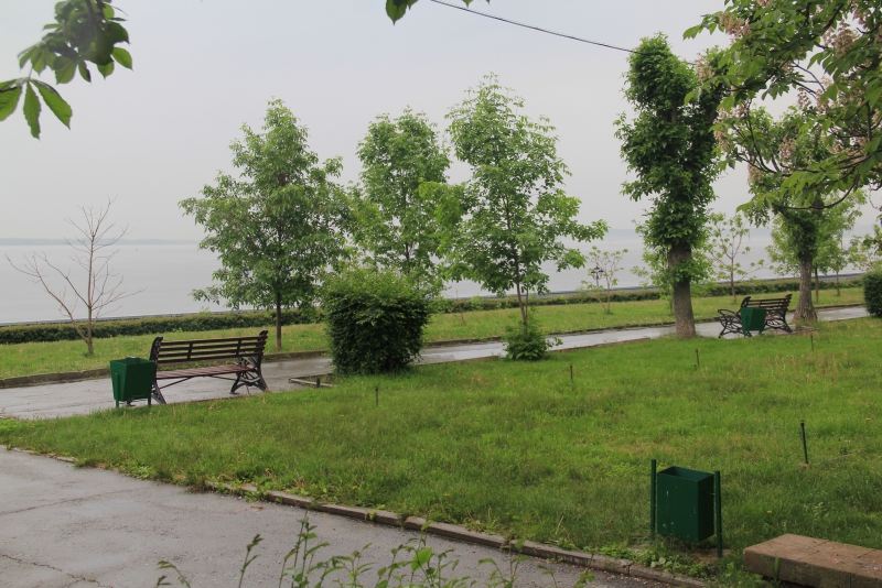 Завершен не очень старательный ремонт Набережной Космонавтов