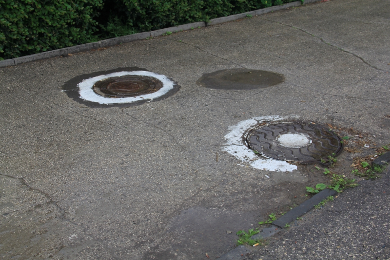 Завершен не очень старательный ремонт Набережной Космонавтов