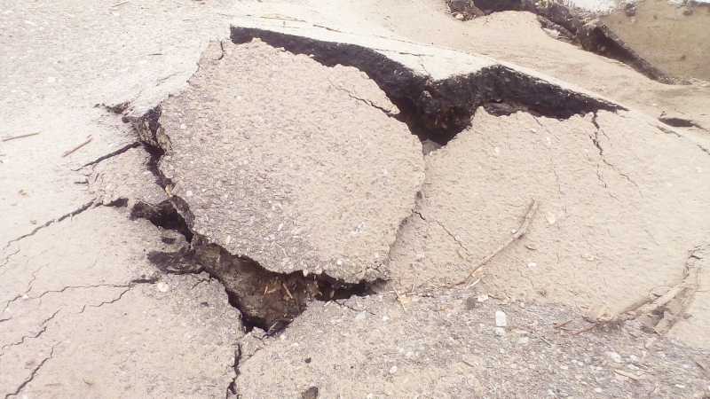 Набережная Космонавтов после ливня приобрела виды Апокалипсиса