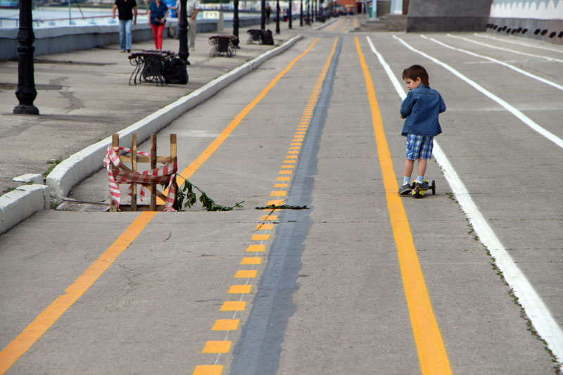 Велодорожка на Набережной Космонавтов начала проваливаться
