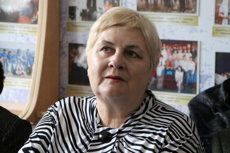 Сараев: Молодежи сложно удержаться от западных идеалов