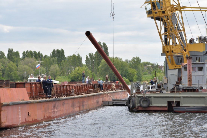 В Балакове восстанавливают порванный 40 лет назад водовод
