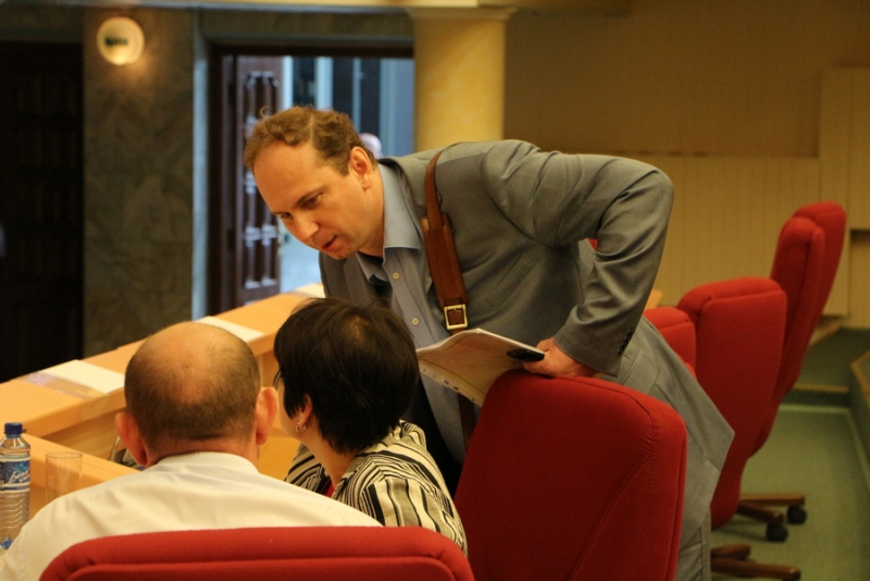 Валерий Сараев гарантировал качественный ремонт дорог Саратова