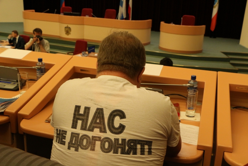 Валерий Сараев гарантировал качественный ремонт дорог Саратова