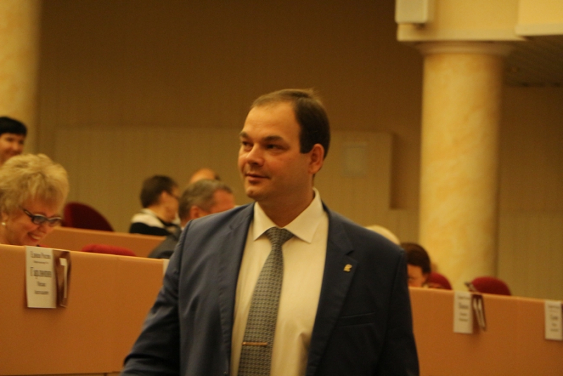 Валерий Сараев гарантировал качественный ремонт дорог Саратова