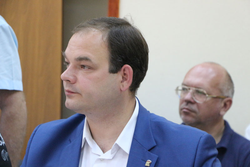 Депутаты гордумы не верят в способность мэрии найти выход из электрокризиса