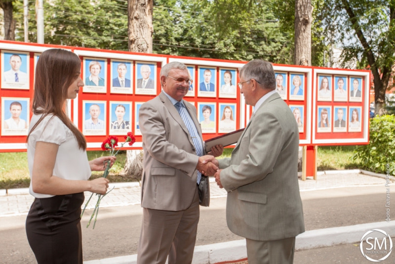 В академии состоялось торжественное открытие Доски почета СГЮА