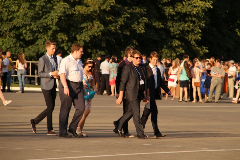 В Саратове начинается праздник выпускников «Роза ветров»