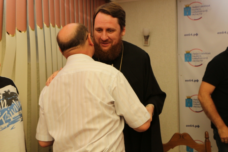 Ивана Кузьмина исключили из Общественной палаты под аплодисменты