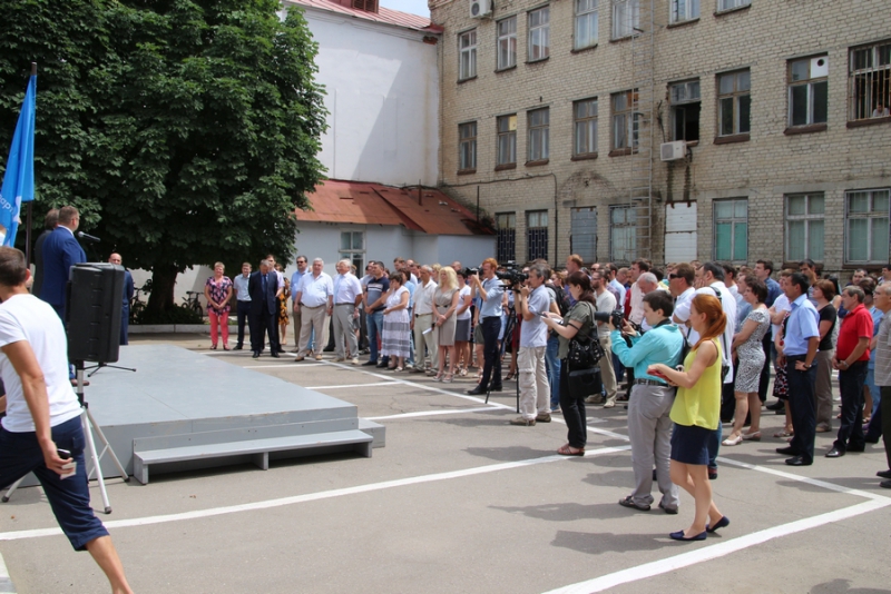 Визит российского бизнес-омбудсмена в Саратов обернулся политагитацией