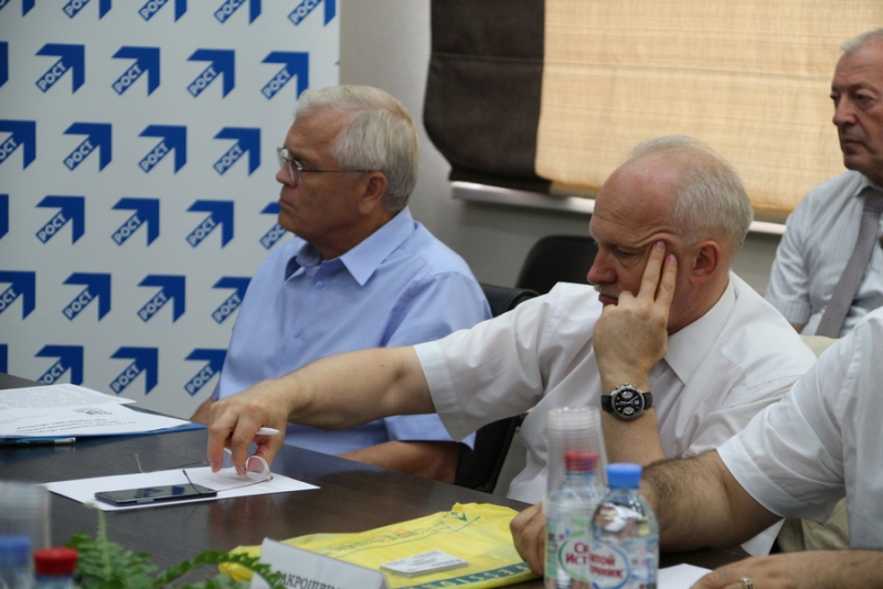 Визит российского бизнес-омбудсмена в Саратов обернулся политагитацией