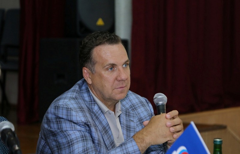 Жители Светлого пожаловались Грищенко на статус ЗАТО