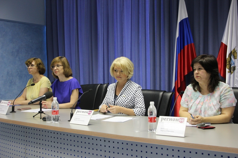 Организаторы ЕГЭ в Саратовской области обогнали школьников по числу нарушений