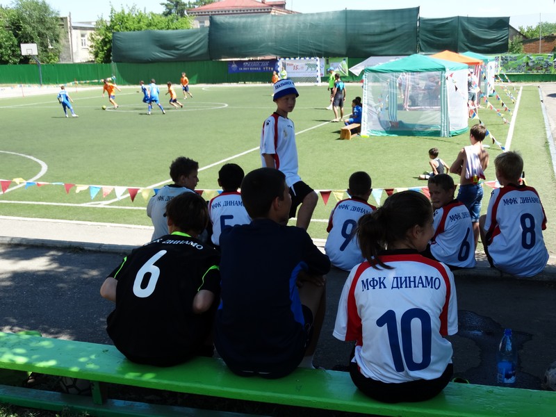 В Хвалынске прошел мини-футбольный Мемориал Константина Еременко