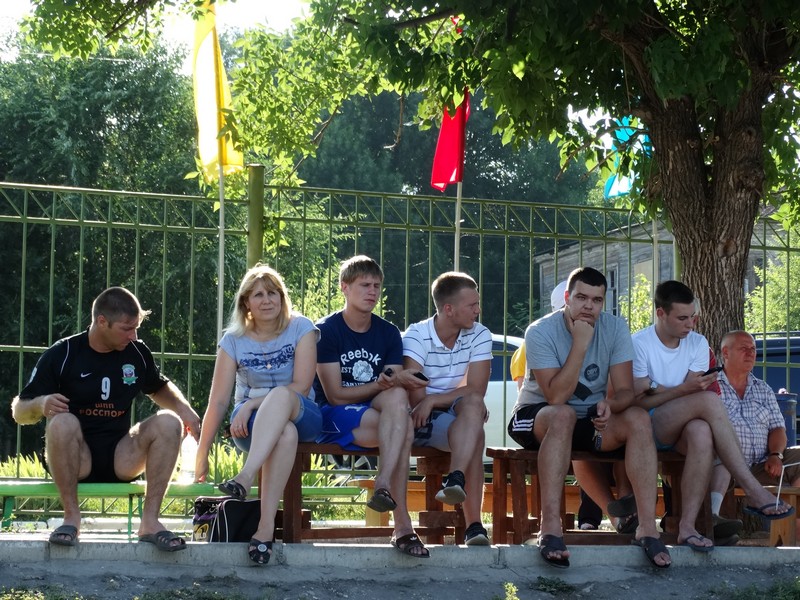 В Хвалынске прошел мини-футбольный Мемориал Константина Еременко