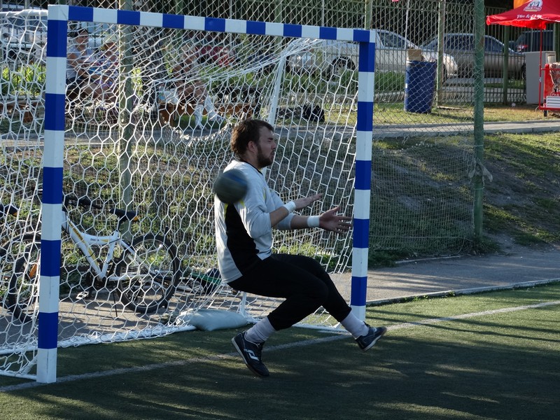 В Хвалынске прошел мини-футбольный Мемориал Константина Еременко