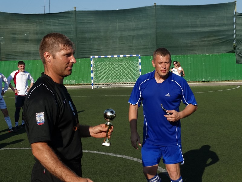 В Хвалынске прошел мини-футбольный Мемориал Константина Еременко