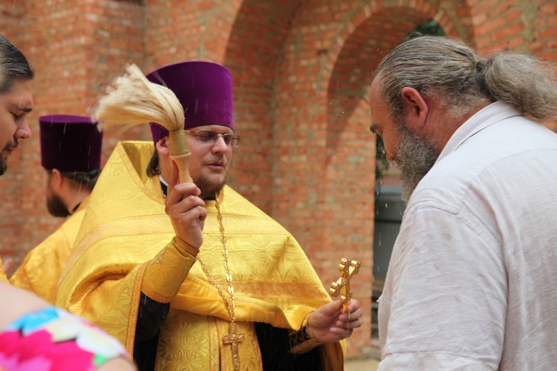 На Ильинской площади совершен чин основания нового храма