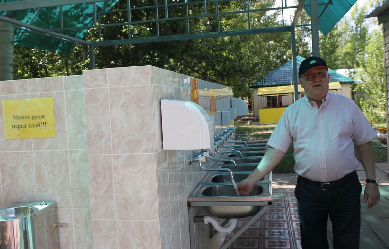 ОНФ: Врачи вынуждены брать неоплачиваемый отпуск для работы в лагерях