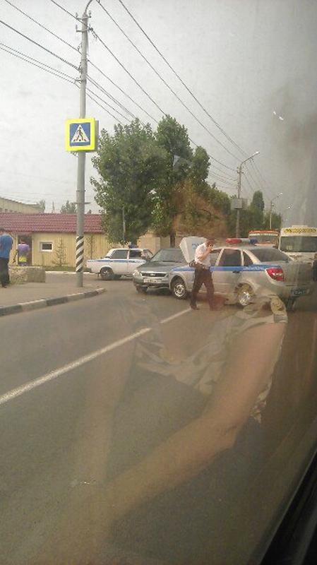 На улице Аэропорт затруднено движение из-за ДТП с ДПС