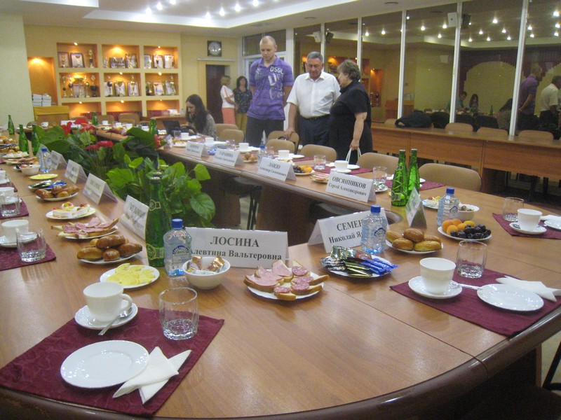 Семенец укрылся в реабилитационном центре для написания книги воспоминаний