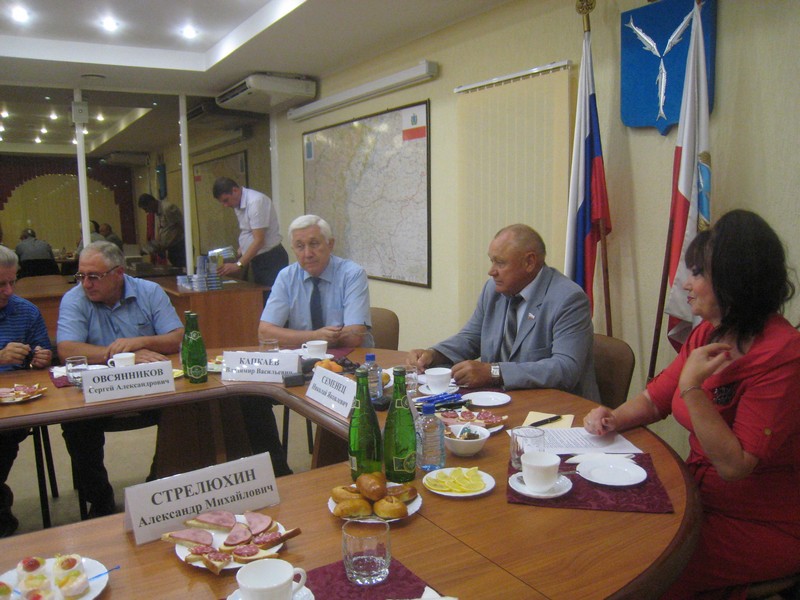 Семенец укрылся в реабилитационном центре для написания книги воспоминаний