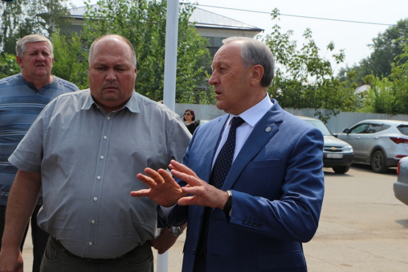 Губернатор сделал. Губернатор сделал. Потапов самара бизнесмен. Губернатор сделал. Губернатор сделал.