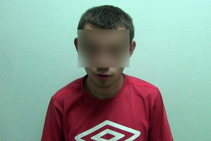 Саратовца задержали за десяток хищений аккумуляторов из машин