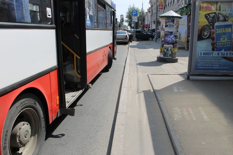 Инвалиды и ОНФ проверили доступ к остановкам общественного транспорта