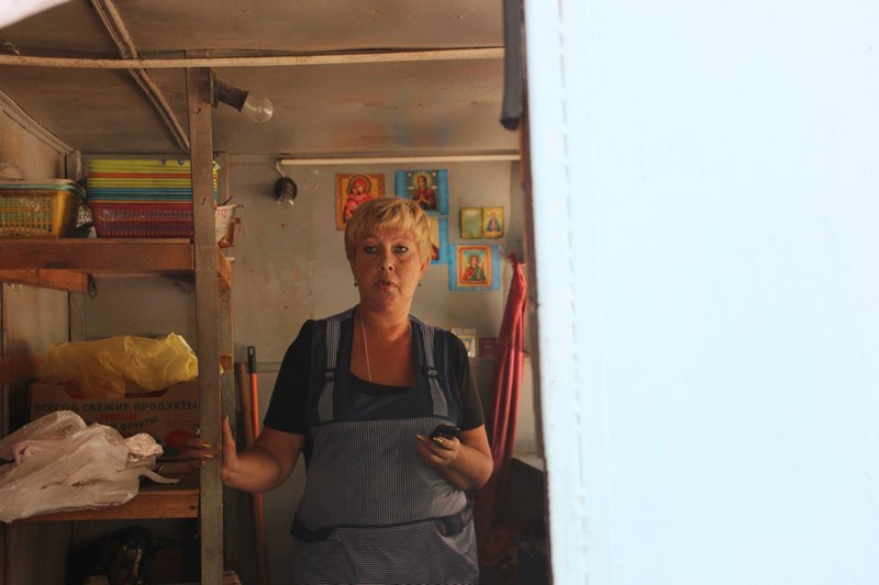 На проспекте Энтузиастов прикрыли овощной ларек