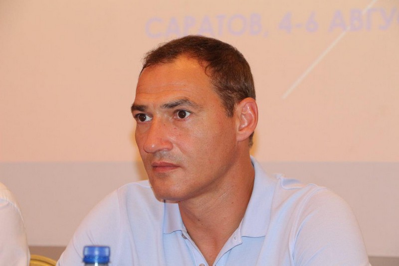 Наталии Великой поступают жалобы на рейдерский захват зданий школ