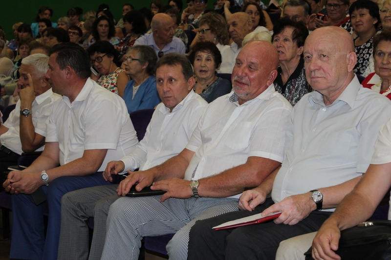 Сараев о ремонте дорог: Мы набрали необходимый темп