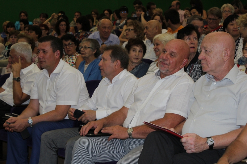 Сараев о ремонте дорог: Мы набрали необходимый темп