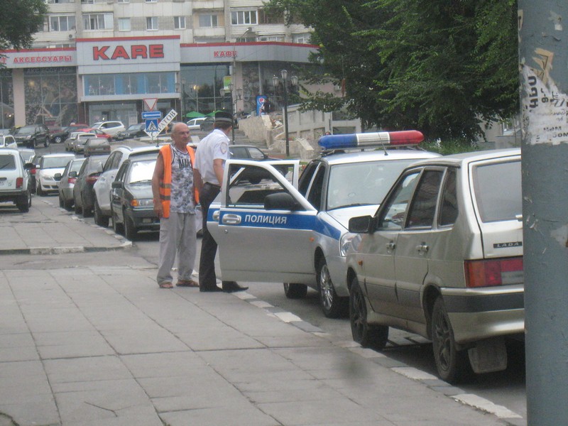 На Чернышевского троллейбус сбил молодого мужчину