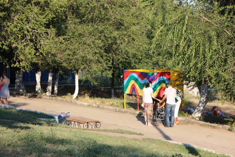 Центр пляжных видов спорта у моста Саратов - Энгельс готовят к открытию