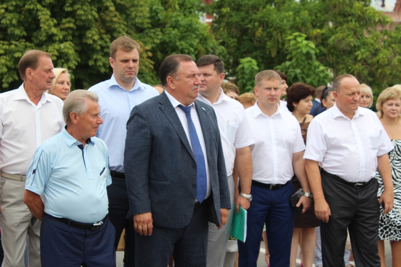 Саратовская область получит 140 автомобилей скорой помощи