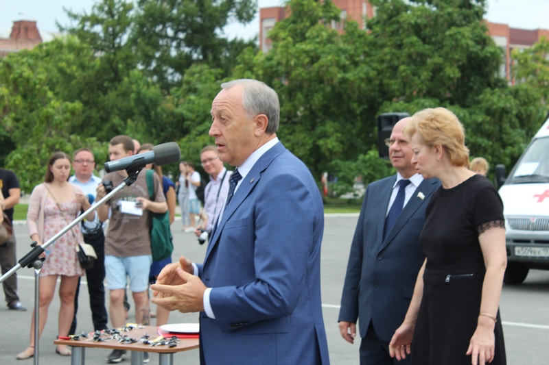 Саратовская область получит 140 автомобилей скорой помощи