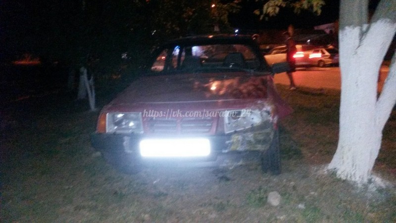 В поселке Комсомольский избили попавшего в аварию водителя