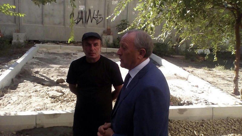 Сараев: «Мы отыграли конкурсы на 60 дворов»