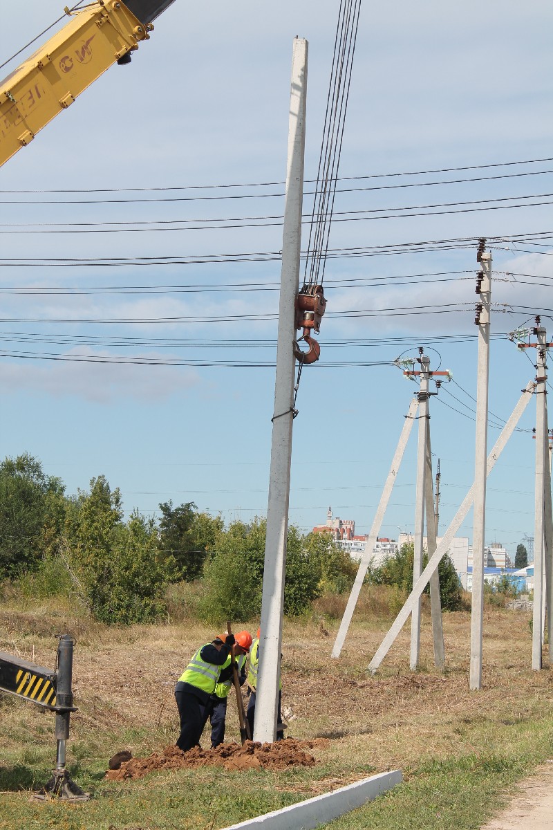 «Облкоммунэнерго» построит электросетевую инфраструктуру в поселке для многодетных семей