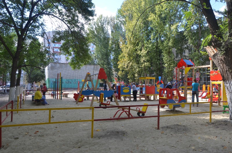 Сараев усомнился в качестве укладки асфальта во 2-м Кавказском тупике