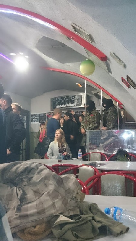 В Саратове бойцы «Госнаркоконтроля» прервали концерт панк-группы