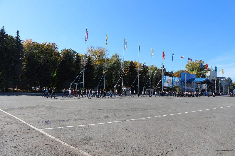 На Театральной площади проходит репетиция парада духовых оркестров