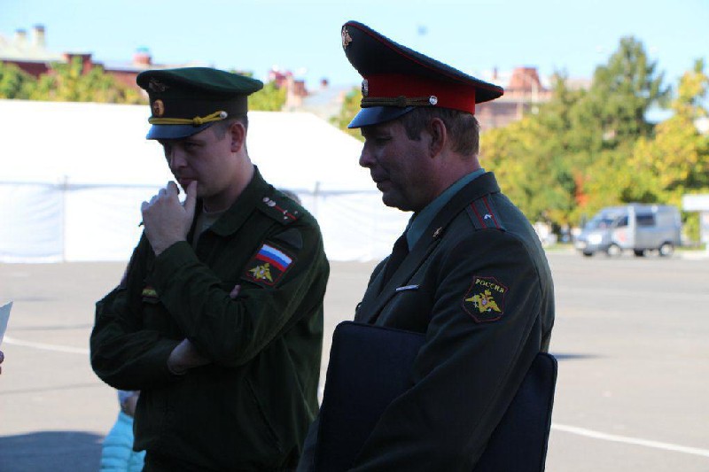 На Театральной площади проходит репетиция парада духовых оркестров