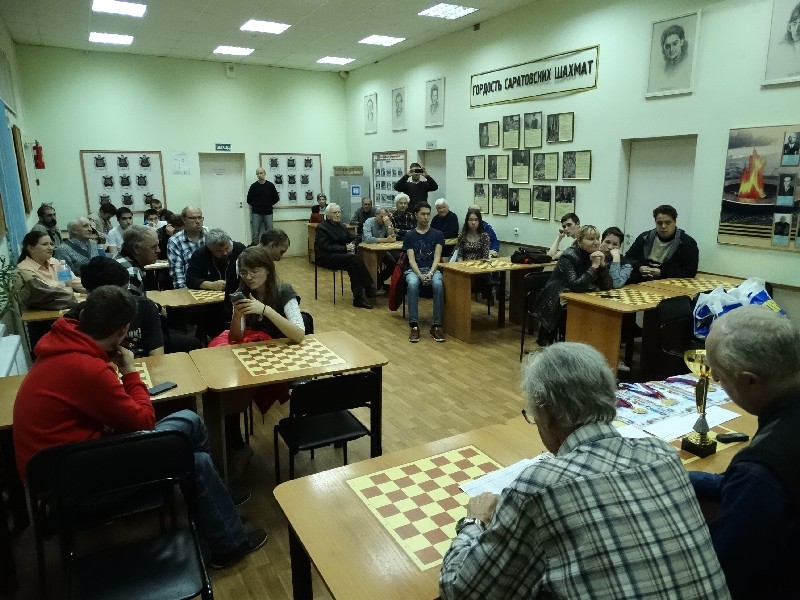 Определились победители шахматного турнира к 80-летию Саратовской области