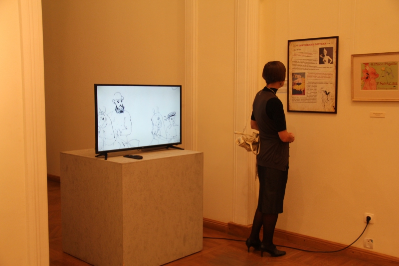 В Саратов привезли работы оформителя самого известного кабаре Парижа