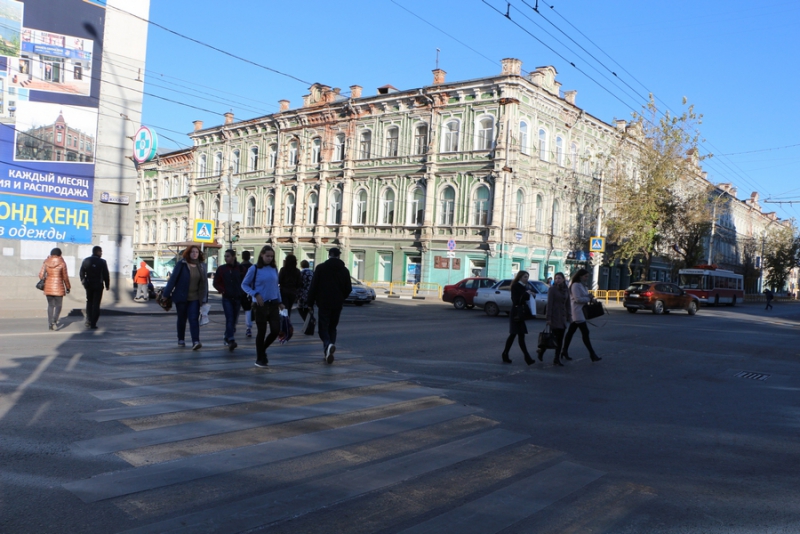 Из-за обрыва проводов в центре Саратова остановлено движение троллейбусов