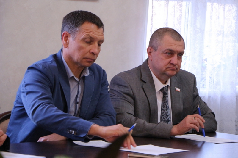 УГАДН не слышит обращения минтранса по нелегальным перевозчикам