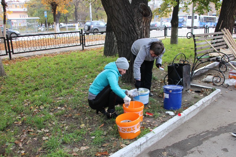 «Холодный субботник» в Саратове вывел на улицы 10 тысяч горожан